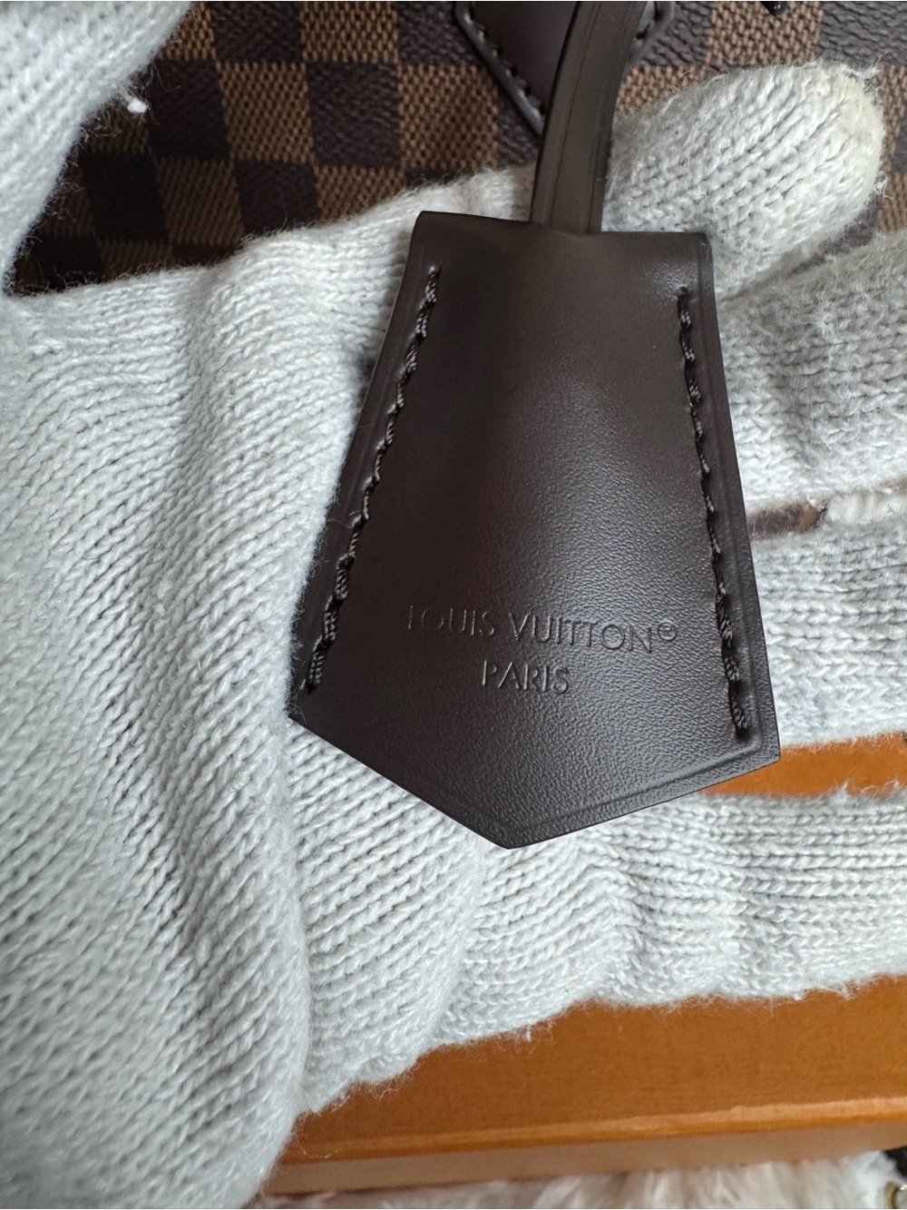 Louis Vuitton Alma BB Damier Ebene - Picture 4 of 16